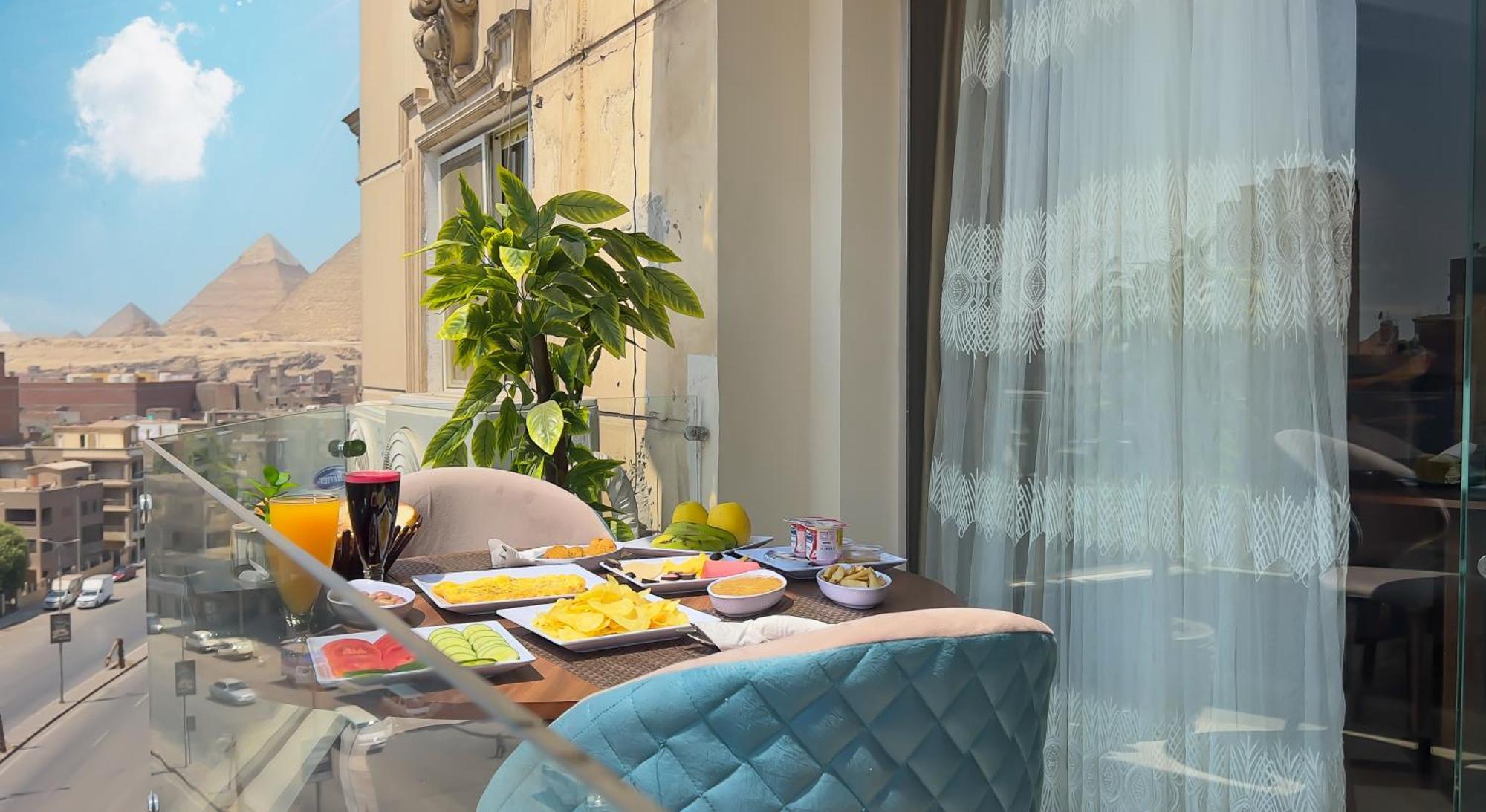 Bed and Breakfast Imperial Pyramids Heights View Nazlet el-Sîsi Exterior foto