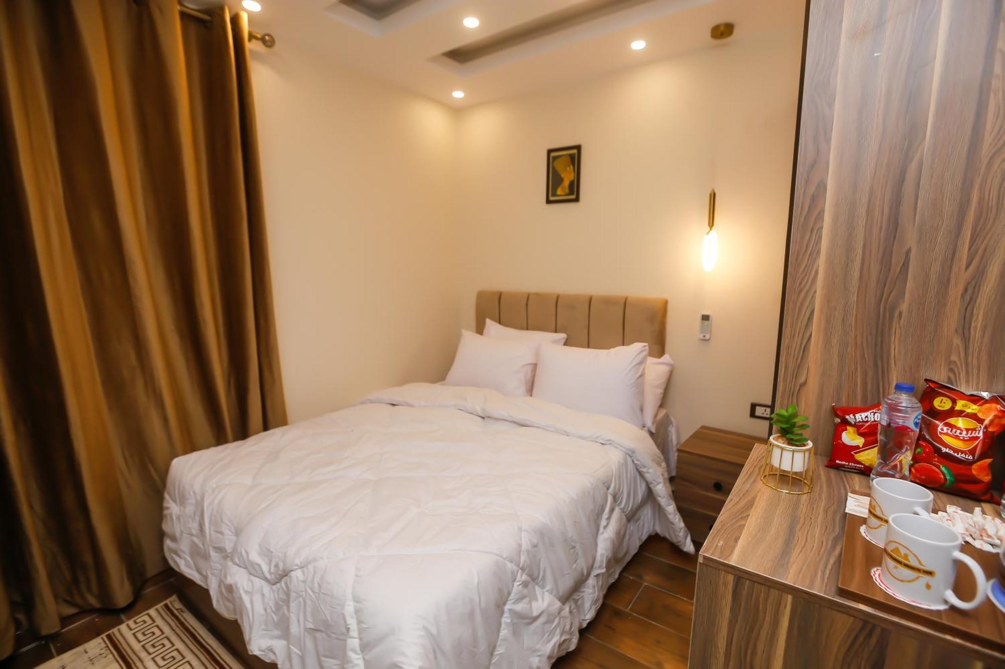 Bed and Breakfast Imperial Pyramids Heights View Nazlet el-Sîsi Exterior foto