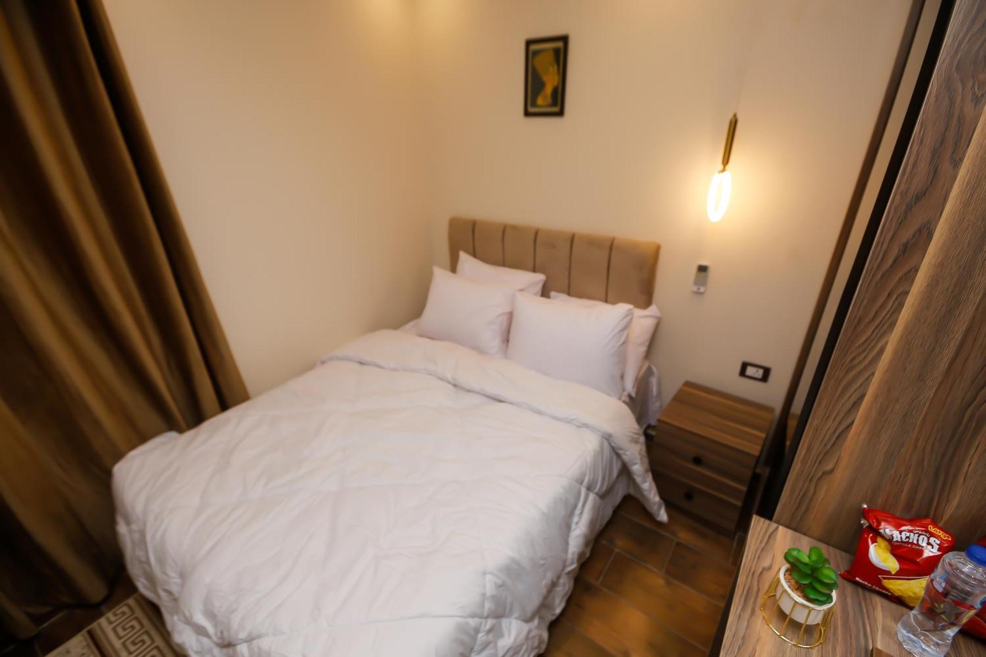 Bed and Breakfast Imperial Pyramids Heights View Nazlet el-Sîsi Exterior foto