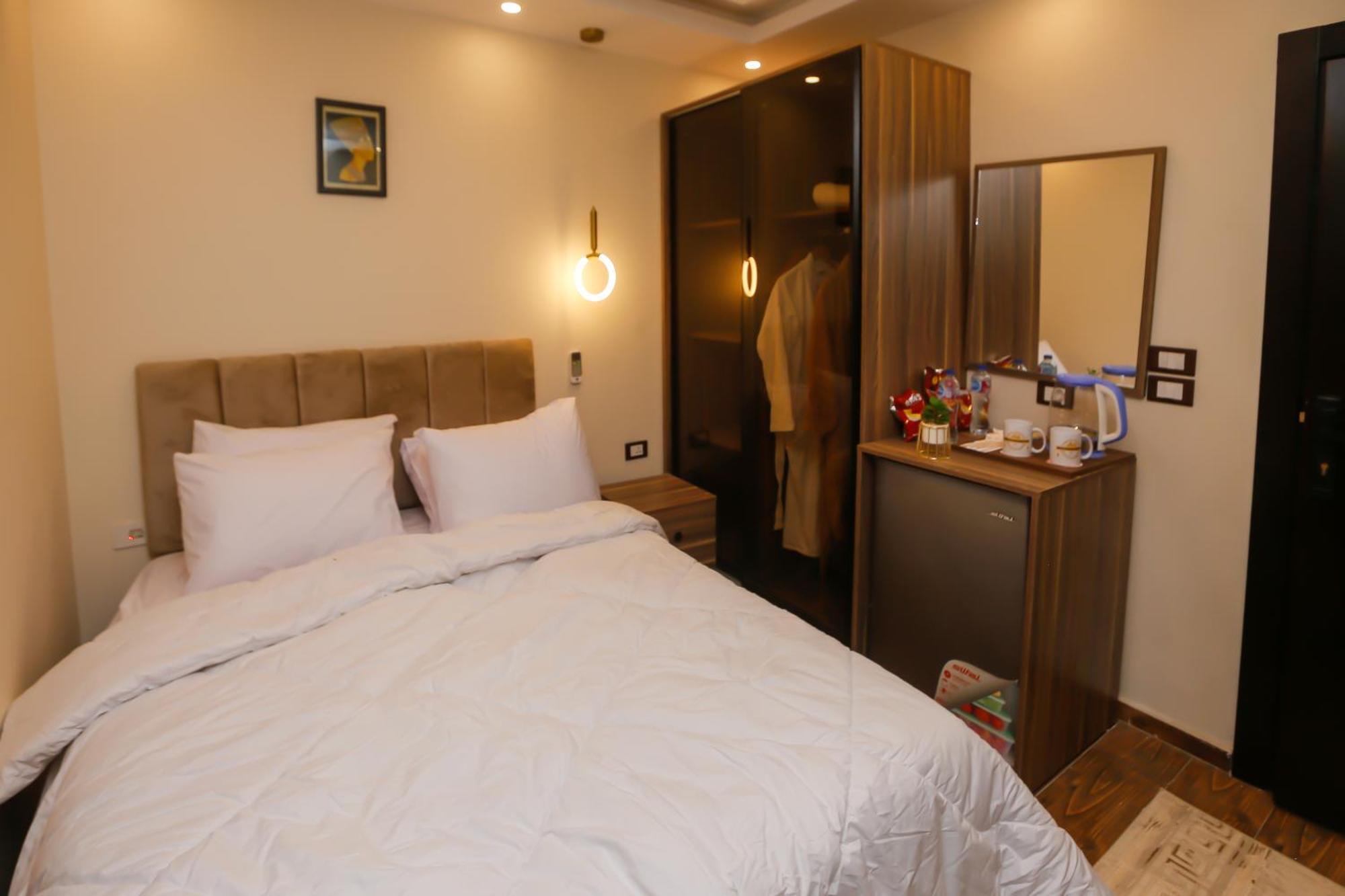 Bed and Breakfast Imperial Pyramids Heights View Nazlet el-Sîsi Exterior foto