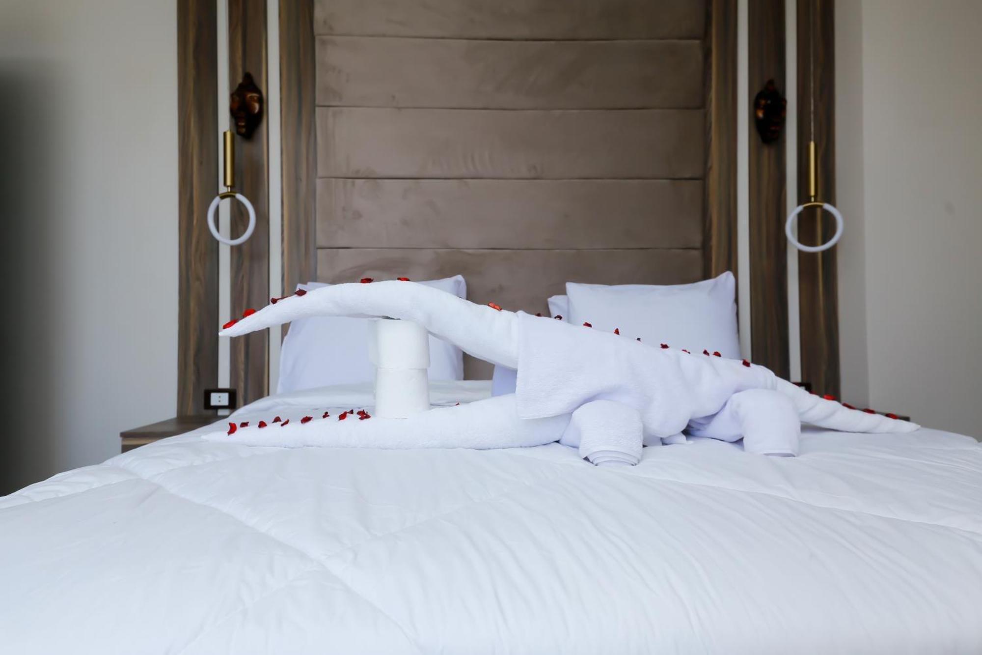 Bed and Breakfast Imperial Pyramids Heights View Nazlet el-Sîsi Exterior foto