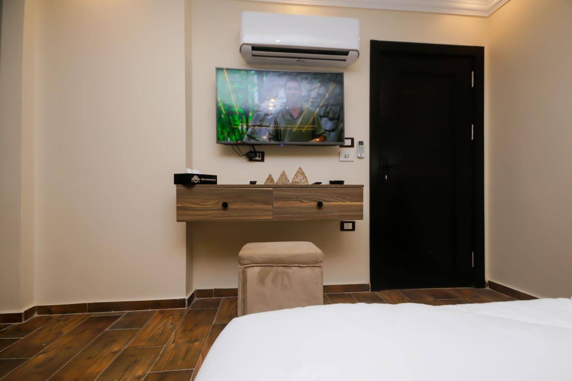 Bed and Breakfast Imperial Pyramids Heights View Nazlet el-Sîsi Exterior foto